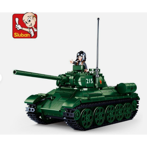 Tank Sluban WW2 T34-85 forest