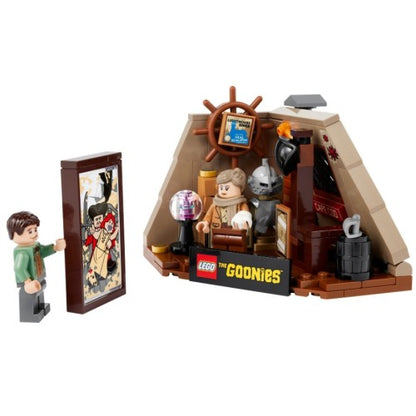 LEGO Ideas 40773 The Goonies: The Walshes' Attic